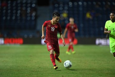 Buriram, Tayland - 8 Haziran 2019: Nguyn Quang Hi # 19 Kings Cup final karşılaşmasında Curacao 'ya karşı Chang Arena, Buriram, Tayland