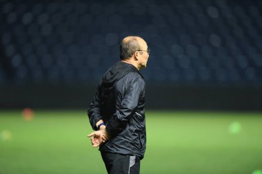 Buriram, Tayland - 3 Haziran 2019: Park Hang-seo turnuvası öncesi antrenman koçu King Cup 2019 'da Chang Arena, Tayland' da