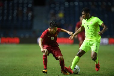Buriram, Tayland - 8 Haziran 2019: Nguyn Quang Hi # 19 Kings Cup final karşılaşmasında Curacao 'ya karşı Chang Arena, Buriram, Tayland