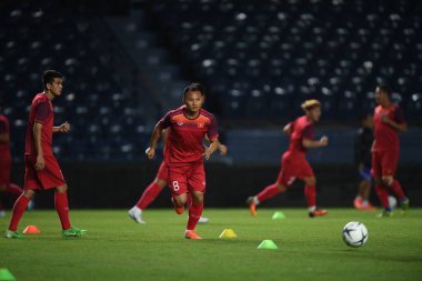 Buriram, Tayland - 3 Haziran 2019: Nguyn Trng Hong # 8 Vietnam oyuncusu 2019 turnuvası öncesinde Chang Arena, Buriram, Tayland