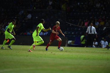 Buriram, Tayland - 8 Haziran. 2019: Nguyn Cng Phng # 10 Vietnam Oyuncusu Kings Cup final maçı sırasında Chang Arena, Buriram, Tayland 'da Curacao' ya karşı