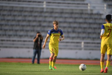 Buriram, Tayland - 6 Haziran 2019: Nguyn Cng Phng # 10 Vietnam oyuncusu Curacao 'ya karşı oynadığı maç öncesinde Buriram, Tayland