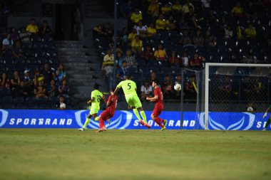 Buriram, Tayland - 8 Haziran 2019: Jurich Christopher Alexander Carolina # 5 Curacao oyuncusu Kings Cup final maçı sırasında Chang Arena, Buriram, Tayland