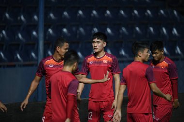 Buriram, Tayland - 3 Haziran 2019: Chang arena, Buriram, Tayland 'daki King Cup 2019 turnuvası öncesinde Vietnam' ın tanımlanamayan oyuncusu