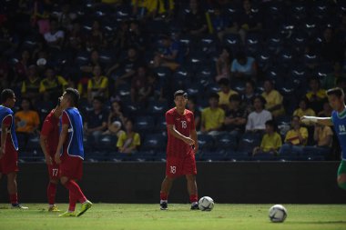 Buriram, Tayland - 8 Haziran 2019: Ha Duc Chinh # 18 Vietnam Futbolcusu Chang Arena, Buriram, Tayland 'da Curacao ile oynanan final maçında