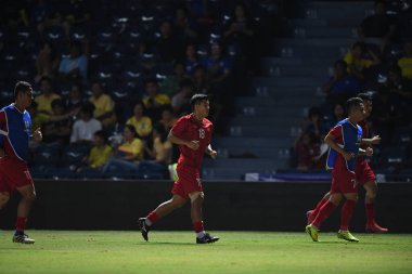 Buriram, Tayland - 8 Haziran 2019: Ha Duc Chinh # 18 Vietnam Futbolcusu Chang Arena, Buriram, Tayland 'da Curacao ile oynanan final maçında