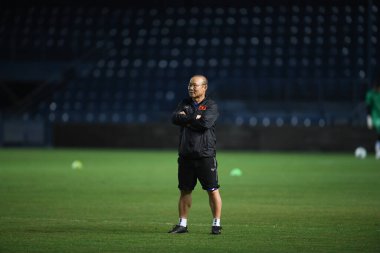 Buriram, Tayland - 3 Haziran 2019: Park Hang-seo turnuvası öncesi antrenman koçu King Cup 2019 'da Chang Arena, Tayland' da