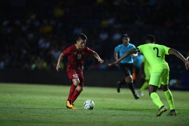 Buriram, Tayland - 8 Haziran 2019: Nguyn Quang Hi # 19 Kings Cup final karşılaşmasında Curacao 'ya karşı Chang Arena, Buriram, Tayland