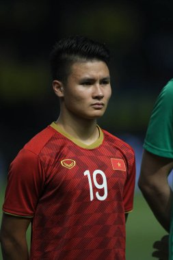 Buriram, Tayland - 8 Haziran 2019: Nguyn Quang Hi # 19 Kings Cup final karşılaşmasında Curacao 'ya karşı Chang Arena, Buriram, Tayland