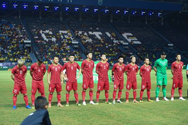 Buriram, Tayland - 8 Haziran 2019: Kings Cup final maçı sonrasında Buriram, Tayland 'da Curacao ile oynanan maçta Vietnam Oyuncuları