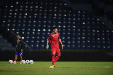 Buriram, Tayland - 8 Haziran 2019: Phm c Huy # 15 Vietnam Oyuncusu Kings Cup final maçı sırasında Chang Arena, Buriram, Tayland 'da Curacao' ya karşı