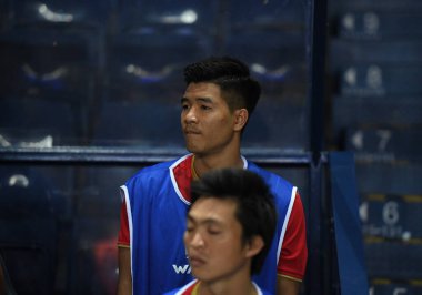 Buriram, Tayland - 8 Haziran 2019: Ha Duc Chinh # 18 Vietnam Futbolcusu Chang Arena, Buriram, Tayland 'da Curacao ile oynanan final maçında