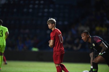 Buriram, Tayland - 8 Haziran. 2019: Nguyn Cng Phng # 10 Vietnam Oyuncusu Kings Cup final maçı sırasında Chang Arena, Buriram, Tayland 'da Curacao' ya karşı