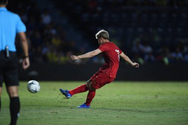 Buriram, Tayland - 8 Haziran. 2019: Nguyn Cng Phng # 10 Vietnam Oyuncusu Kings Cup final maçı sırasında Chang Arena, Buriram, Tayland 'da Curacao' ya karşı
