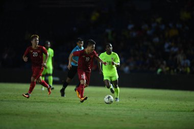 Buriram, Tayland - 8 Haziran 2019: Nguyn Quang Hi # 19 Kings Cup final karşılaşmasında Curacao 'ya karşı Chang Arena, Buriram, Tayland