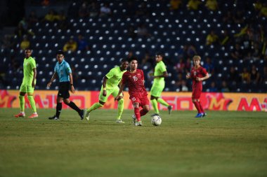 Buriram, Tayland - 8 Haziran 2019: Phm c Huy # 15 Vietnam Oyuncusu Kings Cup final maçı sırasında Chang Arena, Buriram, Tayland 'da Curacao' ya karşı