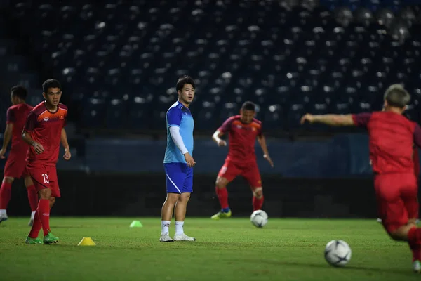 Buriram Tailândia Junho 2019 Treinador Vietnã Ação Durante Treinamento Antes — Fotografia de Stock