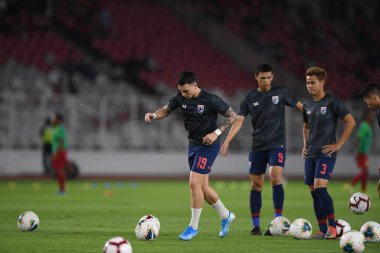 Jakarta, Endonezya - 10 Eylül 2019: Tristan Do # 19 Tayland Oyuncusu 2020 Dünya Kupası elemeleri sırasında Endonezya 0-3 Tayland maçı sırasında Gelora Bung Karno Stadyumu, Endonezya