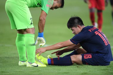 Jakarta, Endonezya - 10 Eylül 2019: Ekanit Panya # 18 Tayland Oyuncusu, Endonezya 'nın Gelora Bung Karno Stadyumu' nda oynanan 2020 Dünya Kupası eleme karşılaşmasında