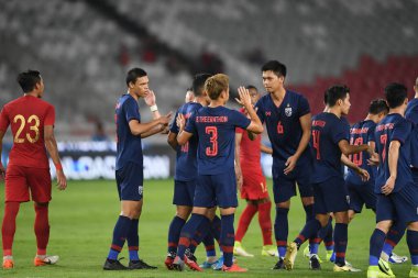 Cakarta, Endonezya - Sep 10, 2019: Dünya Kupası elemeleri sırasında Endonezya 'nın Gelora Bung Karno Stadyumu' nda oynanan Dünya Kupası eleme maçında gol atan oyuncular