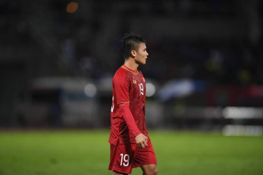 Pathumthani Thailand 5 Eylül 2019: Nguyen quang # 19 Vietnam Dünya Kupası elemeleri sırasında Thammasat Stadyumu 'nda Vietnam' a karşı oynandı. 