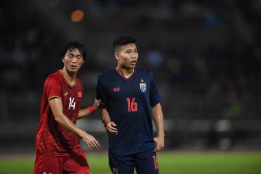 Pathumthani Thailand 5 sep 2019: Phitiwat sukjitthamakul # 16 Tayland futbolcusu 2022 Dünya Kupası elemeleri sırasında Thammasat Stadyumu 'nda Vietnam' a karşı 