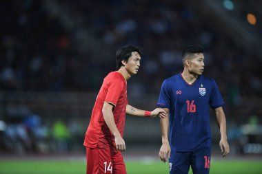 Pathumthani Thailand 5 Eylül 2019: Nguyen tuan # 14 Vietnam oyuncusu 2022 Dünya Kupası elemeleri sırasında Thammasat Stadyumu 'nda Vietnam' a karşı 