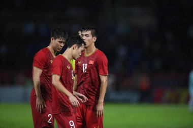 Pathumthani Thailand 5 Eylül 2019: Nguyen tien linh # 18 vietnam oyuncusu 2022 Dünya Kupası elemeleri sırasında Thammasat Stadyumu 'nda Vietnam' a karşı 