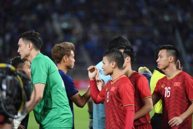 Pathumthani Thailand 5 Eylül 2019: Nguyen quang # 19 Vietnam Dünya Kupası elemeleri sırasında Thammasat Stadyumu 'nda Vietnam' a karşı oynandı. 