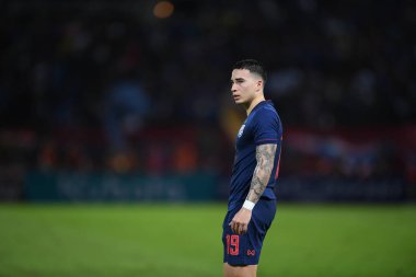 Pathumthani Tayland 5 Eylül 2019: Thammasat Stadyumu 'nda Vietnam' a karşı 2022 Dünya Kupası elemeleri sırasında Tristan do # 19 Tayland Oyuncusu eylemde 