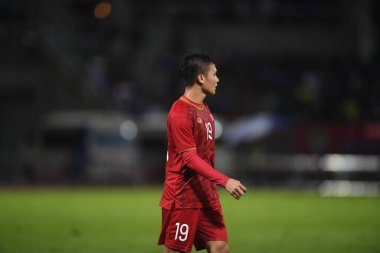 Pathumthani Thailand 5 Eylül 2019: Nguyen quang # 19 Vietnam Dünya Kupası elemeleri sırasında Thammasat Stadyumu 'nda Vietnam' a karşı oynandı. 