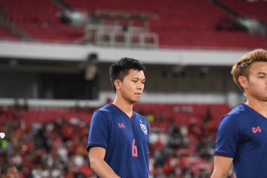 Jakarta Endonezya 10 se 2019: Pansa hemviboon # 6 Tayland futbolcusu 2020 Dünya Kupası elemeleri sırasında Endonezya 0-3 Tayland 'da Gelora bung karno stadında 