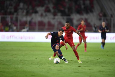 Jakarta Endonezya 10 sep 2019: Chanathip şarkı sözü # 10 Tayland 'da 2020 Dünya Kupası elemeleri sırasında Gelora Bung Karno Stadyumu' nda oynanan Dünya Kupası elemeleri sırasında 