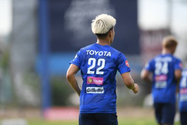 Bangkok Tayland 30 Mayıs 2019: Tayland vatandaşı Peeradol Chamratsamee, 2019 Alp Futbol Kampı 'nda düzenlenen turnuva kral kupası 2019 turnuvasından önce antrenman yapıyor. 