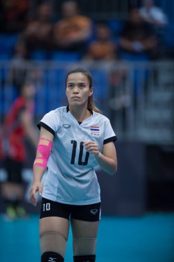Kualumpur-Malezya-27 Ağustos 2017: Tayland, Malezya 'da Tayland ve Endonezya arasında oynanan 29. kadın voleybol karşılaşmasında Wilavan Apinyapong oyuncusu