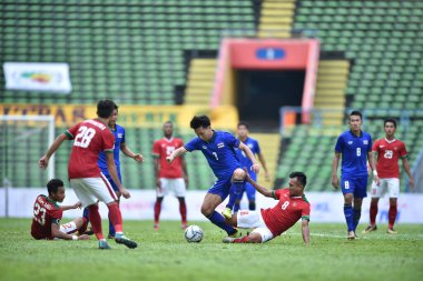 Shah alam, Malezya, 15 Ağustos 2017: Nattawut Sombatyotha Tayland Futbolcusu 28. SEAmes Oyunları sırasında Malezya 'nın Şah alam Stadyumu' nda oynanan karşılaşma