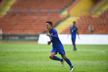 Shah alam, Malezya, 15 Ağustos 2017: Chaiyawat Buran Tayland oyuncusu 28. SEAGames sırasında Malezya 'nın Şah Alam Stadyumu' nda oynanan maçta