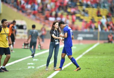 Shah alam, Malezya, 15 Ağustos 2017: Watanya Wongopasi 28. SEAGames sırasında Malezya 'nın Şah Alam Stadyumu' nda oynanan maçta teknik direktör