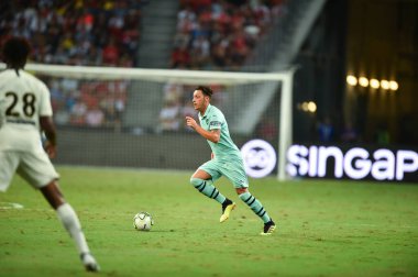 Kallang-Singapur-28 Temmuz 2018: Mesut Ozil # 10 Arsenal Player of Arsenal (C2018) sırasında attığı gol için tebrik ederim.