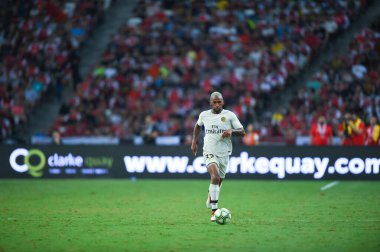 Kallang-Singapur-28 Temmuz 2018: Kevin Rimane # 32 PSG Oyuncusu icc2018 'de Paris Saint-Almanya' daki Singapur Ulusal Stadyumu, Singapur 'daki cephaneliğe karşı savaşıyor