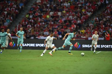 Kallang-Singapur-28 Temmuz 2018: Mesut Ozil # 10 Arsenal Player of Arsenal (C2018) sırasında attığı gol için tebrik ederim.