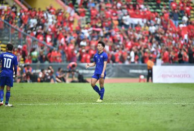 Shah alam, Malezya, 15 Ağustos 2017: Nattawut Sombatyotha Tayland Futbolcusu 28. SEAmes Oyunları sırasında Malezya 'nın Şah alam Stadyumu' nda oynanan karşılaşma