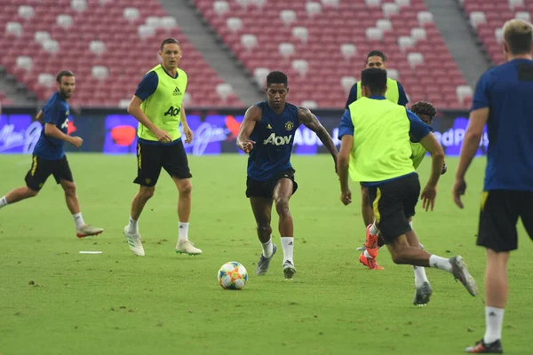 KALLANG, SINGAPORE - 19 Temmuz 2019: Marcus Rashford # 10 MANCHESTER UTD Milli Stadyum, Singapur 'da antrenman yaparken