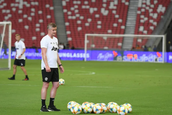 KALLANG, SINGAPORE - 19 Temmuz 2019: Ole Gunnar Solskjaer, MANCHESTER UTD 'nin teknik direktörü