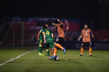 Chiangrai-Tayland-FEB 18, 2020: Chiangrai utd 'ın oyuncusu 2020 Kıç Savaşı sırasında Beijing guoan fc' ye karşı Birleşik Stadyum, Chiangrai, Tayland