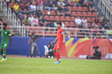 Bangkok-Tayland-18 Ocak 2020: Saringkarn Promsupa Tayland Futbol Şampiyonası 2020 'de Tayland ile Tayland' daki Tayland Stadyumu 'nda Suudi Arabistan maçında mücadele etti.