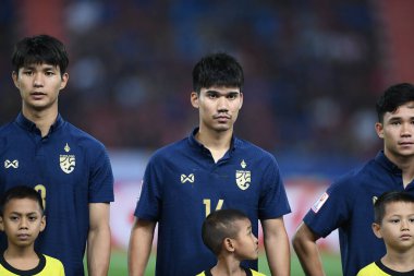 Bangkok-Tayland-9 Ocak 2020: Tayland rajamankala Stadyumu 'nda Tayland ile Bahreyn karşılaşması arasında AFC U23 şampiyonluğu sırasında Sorawit panthong oyuncusu eylemde