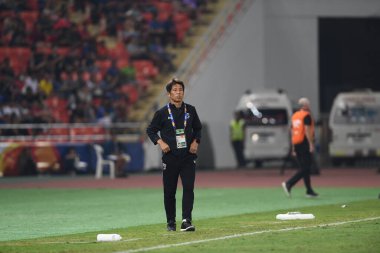 Bangkok-Tayland-11 Ocak 2020: Tayland rajamankala stadyumunda 2020 AFC U23 şampiyonasında Akira nishino 'nun baş antrenörü