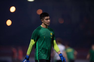Chiangrai-Tayland-FEB 18,2020: HOU SEN # 1 Beijing guoan oyuncusu, 2020 Kıç Savaşı sırasında Beijing guoan Fc 'ye karşı Birleşik Stadyum, Chiangrai, Tayland