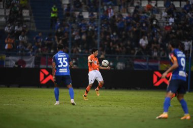 Bangkok-Tayland-20 Mar 2021-Narakorn Numjansakul # 42 ratchaburi oyuncusu BG Prathum ile Léo Stadyumu 'ndaki ratchaburi maçı sırasında